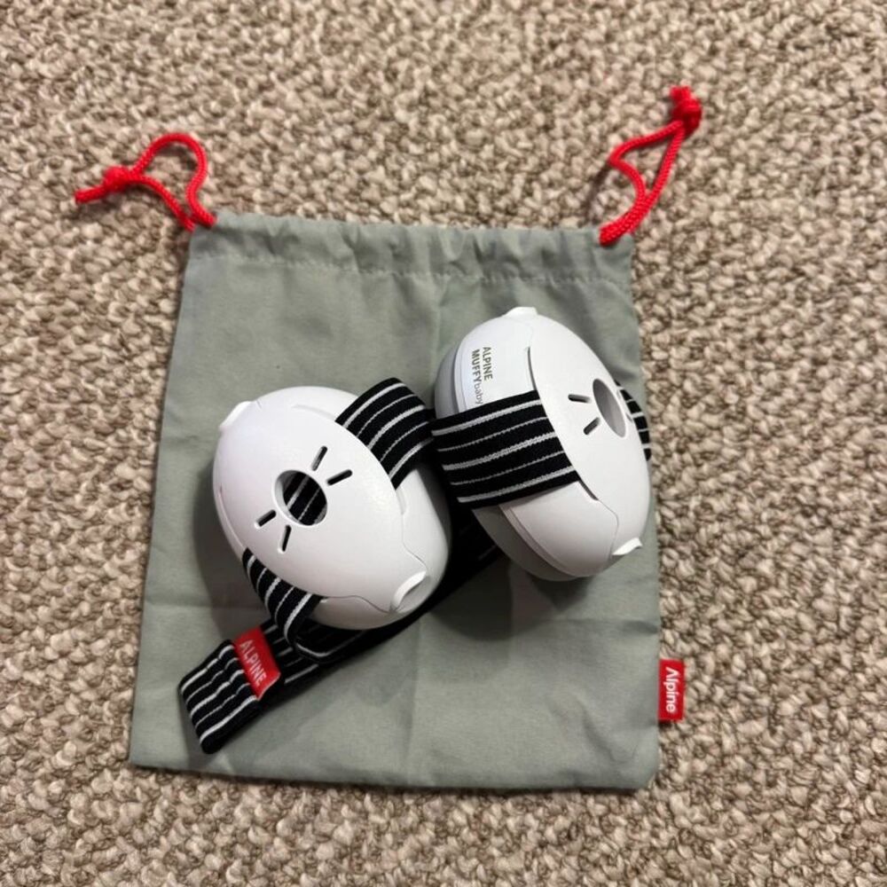 Alpine Muffy Baby Noise Reduction Ear Muffs White with Pouch Adjustable